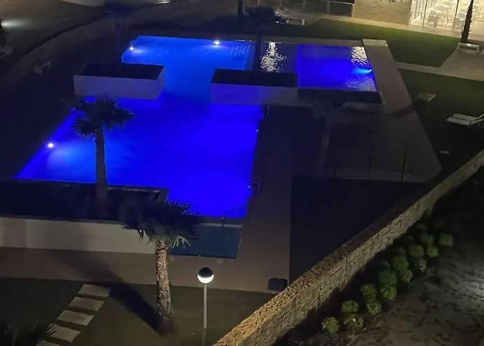 Daire Urbanizacion Marina Real Ii - Nuevo *